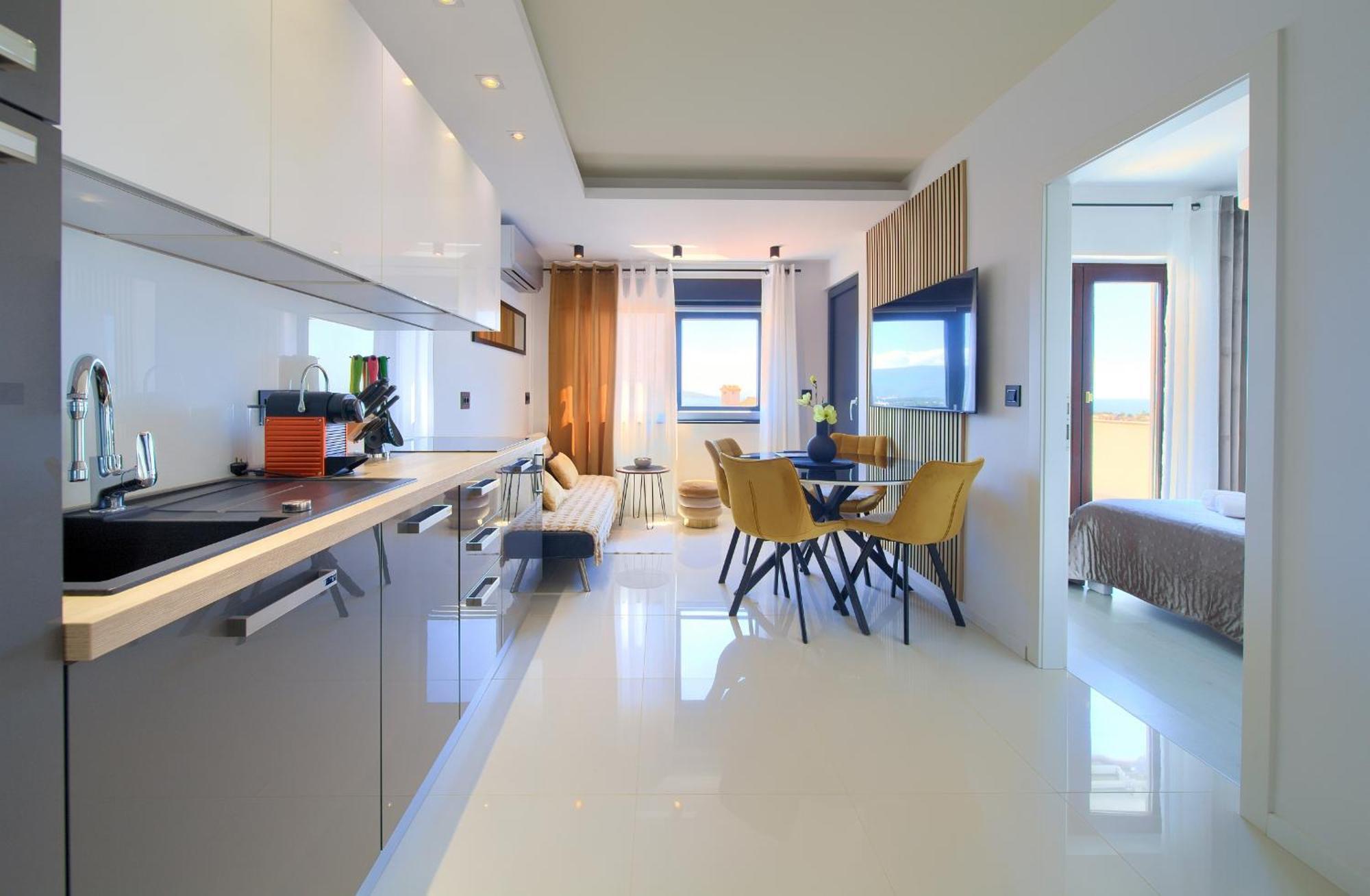 Apartments Sinisa - Кърк Екстериор снимка